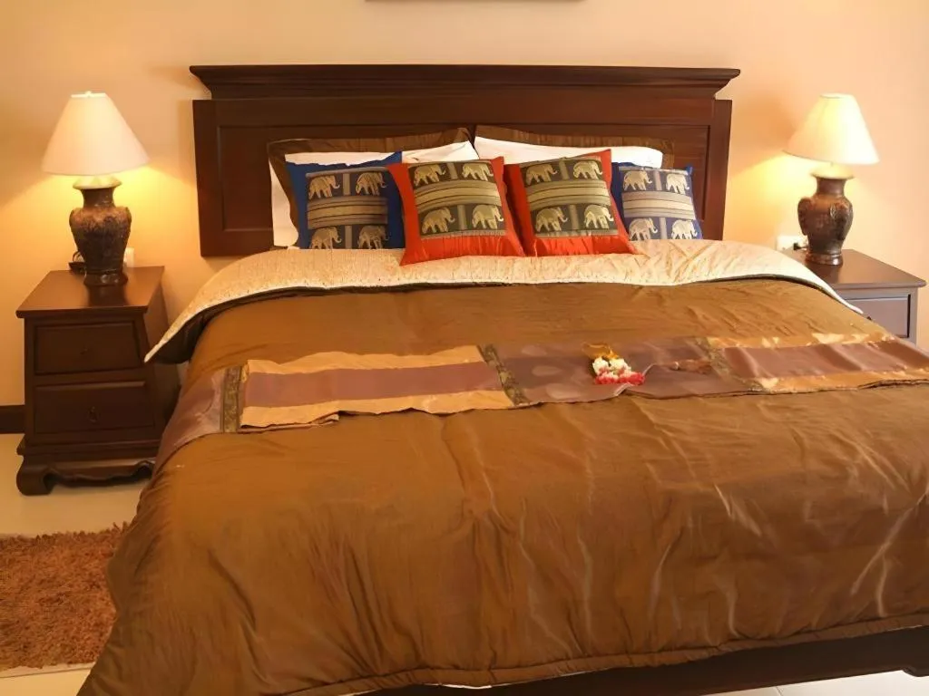 Bed in R-Con Residence