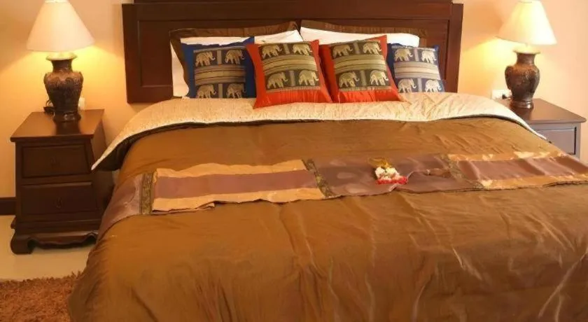 Bed in R-Con Residence