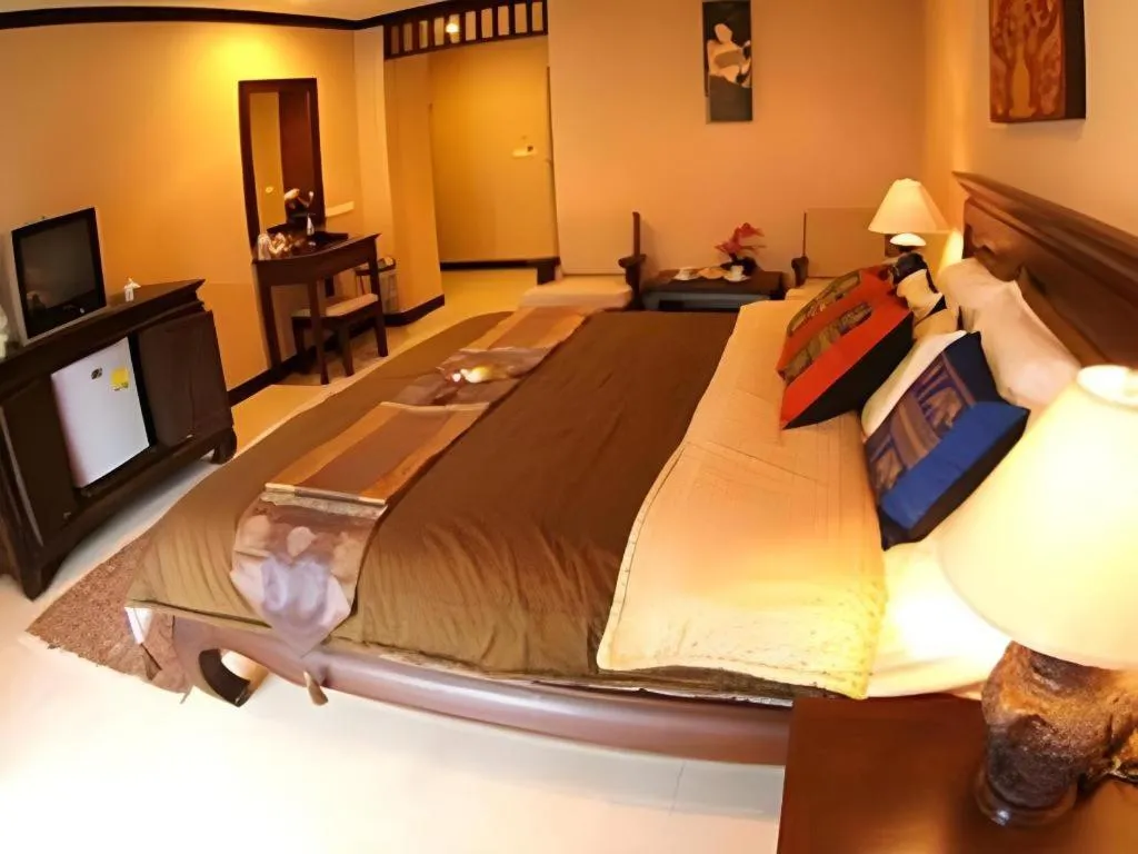 Bed in R-Con Residence