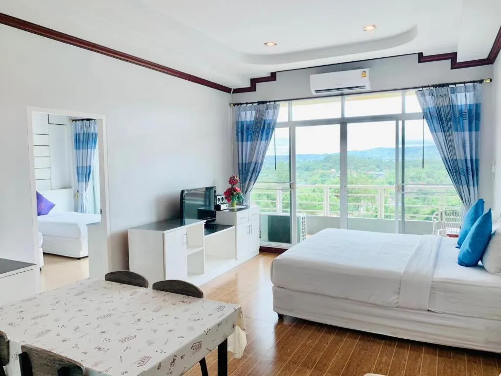 Bed in Breeze Hill Resort