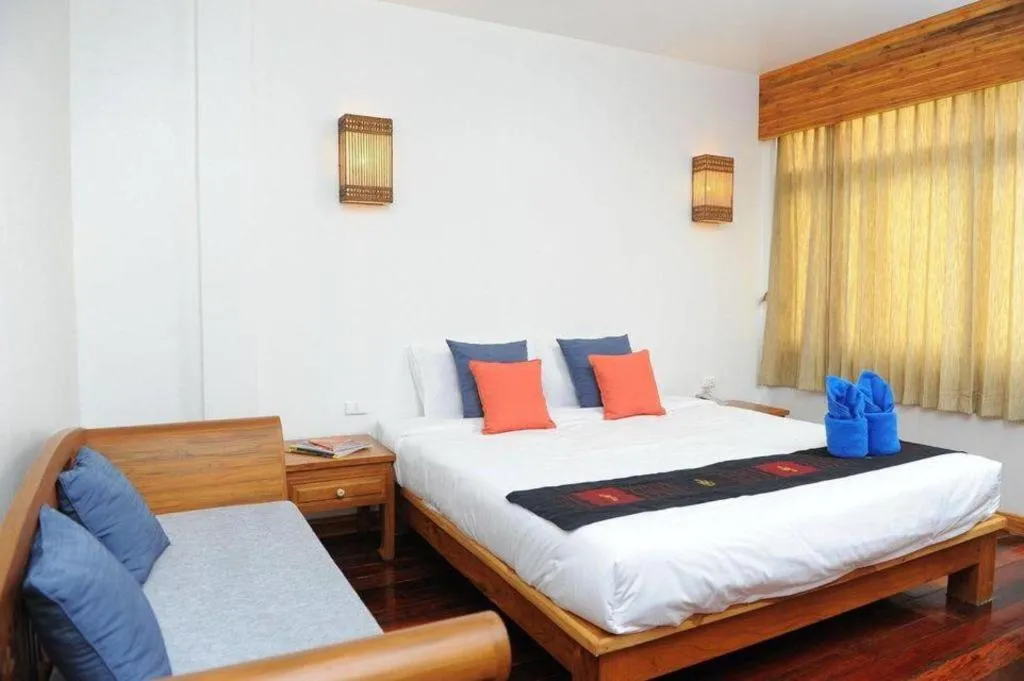 Bed in Sukkasem Hotel