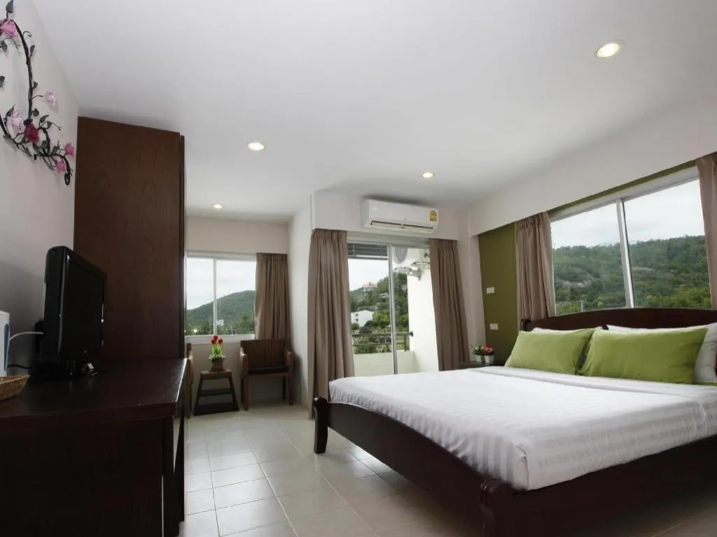 Bed in Veerawan Hotel @ Hua Hin