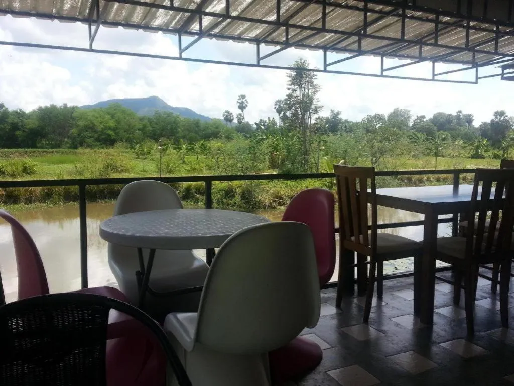 BanRai ChernMa Resort