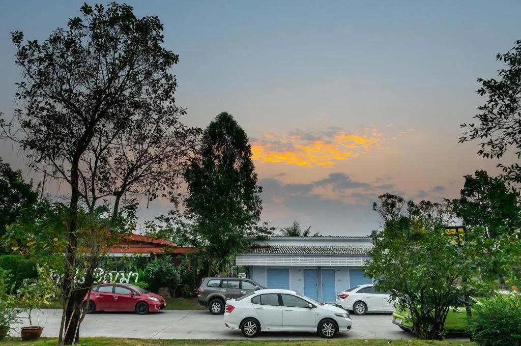 BanRai ChernMa Resort