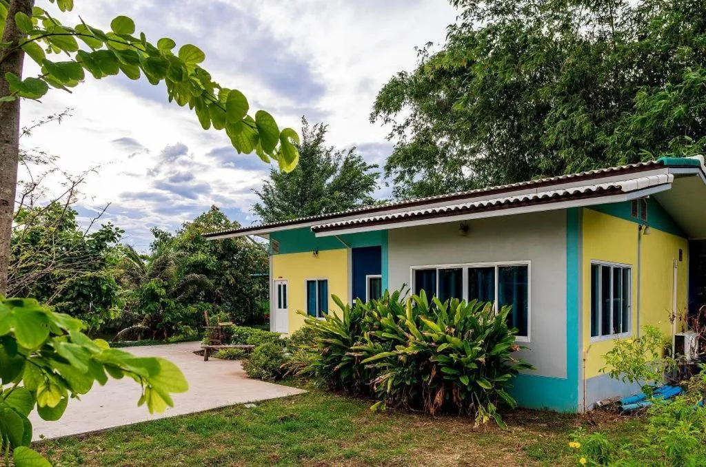 BanRai ChernMa Resort