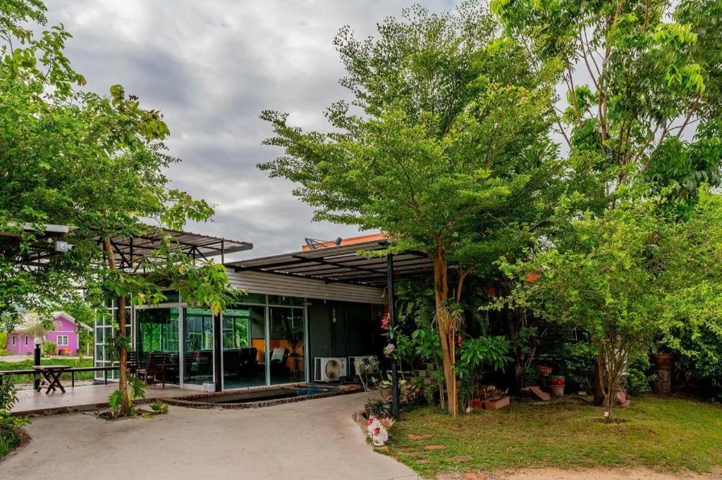 BanRai ChernMa Resort