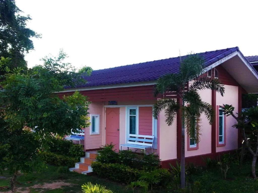 BanRai ChernMa Resort