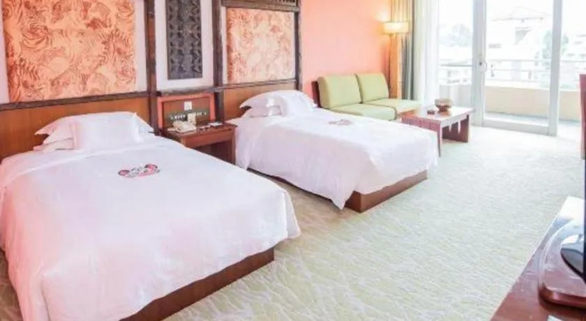 Bed in Chimelong Hotel