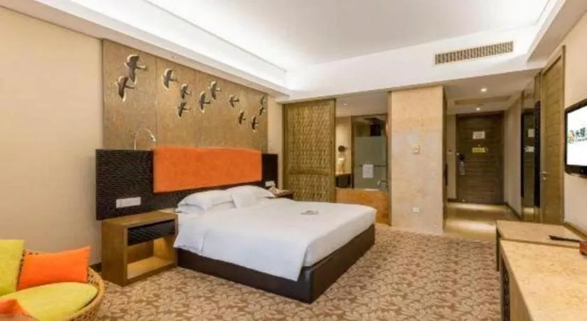 Bed in Chimelong Hotel
