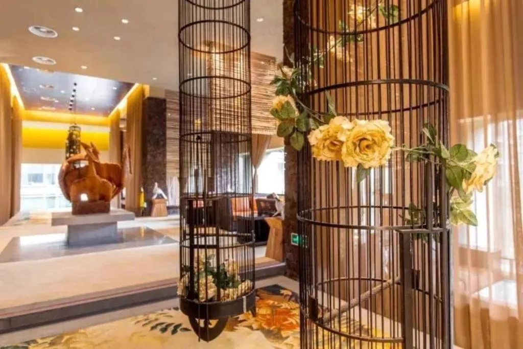 Bed in Chimelong Hotel