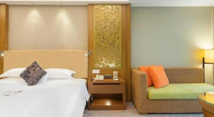 Bed in Chimelong Hotel