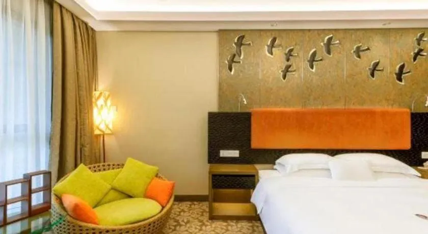 Bed in Chimelong Hotel