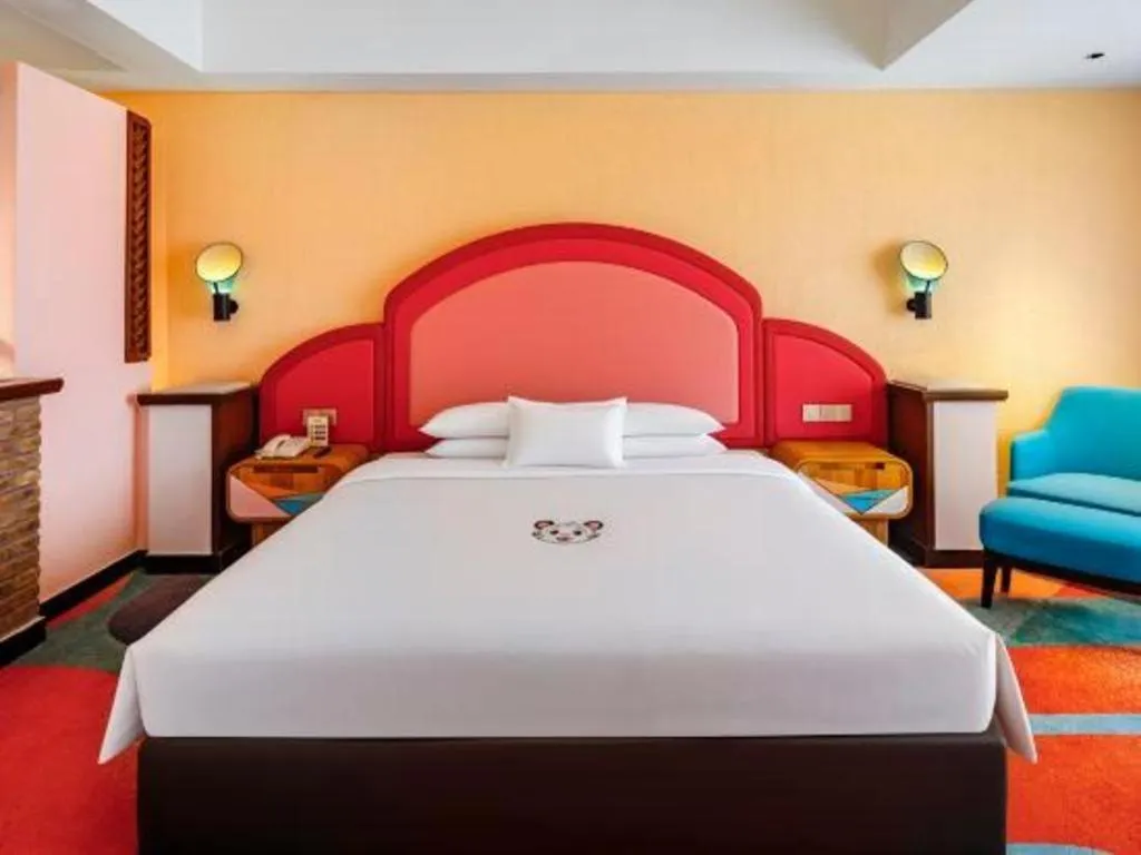 Bed in Chimelong Hotel