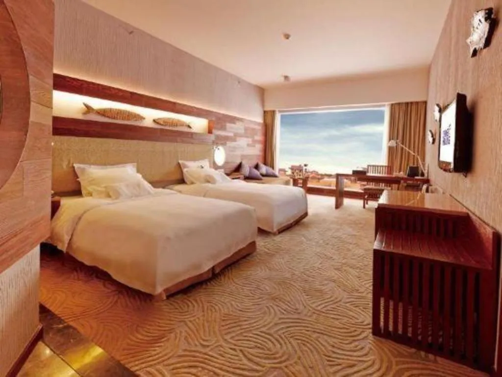 Bed in Chimelong Hotel