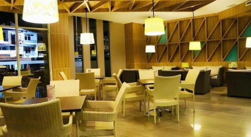 Orchardz Hotel Gajah Mada