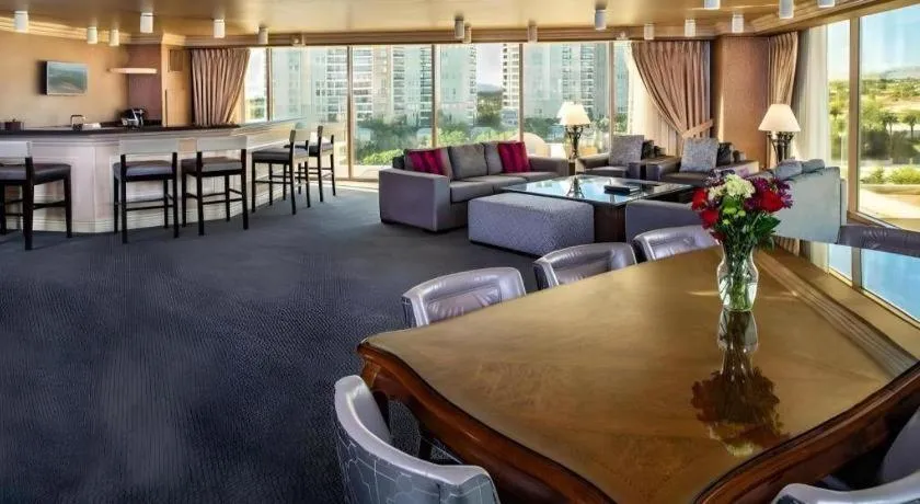 Suncoast Hotel and Casino