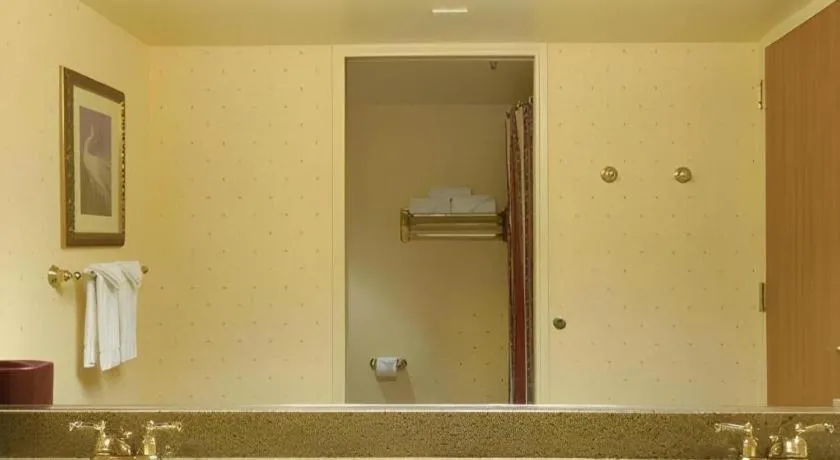 Suncoast Hotel and Casino