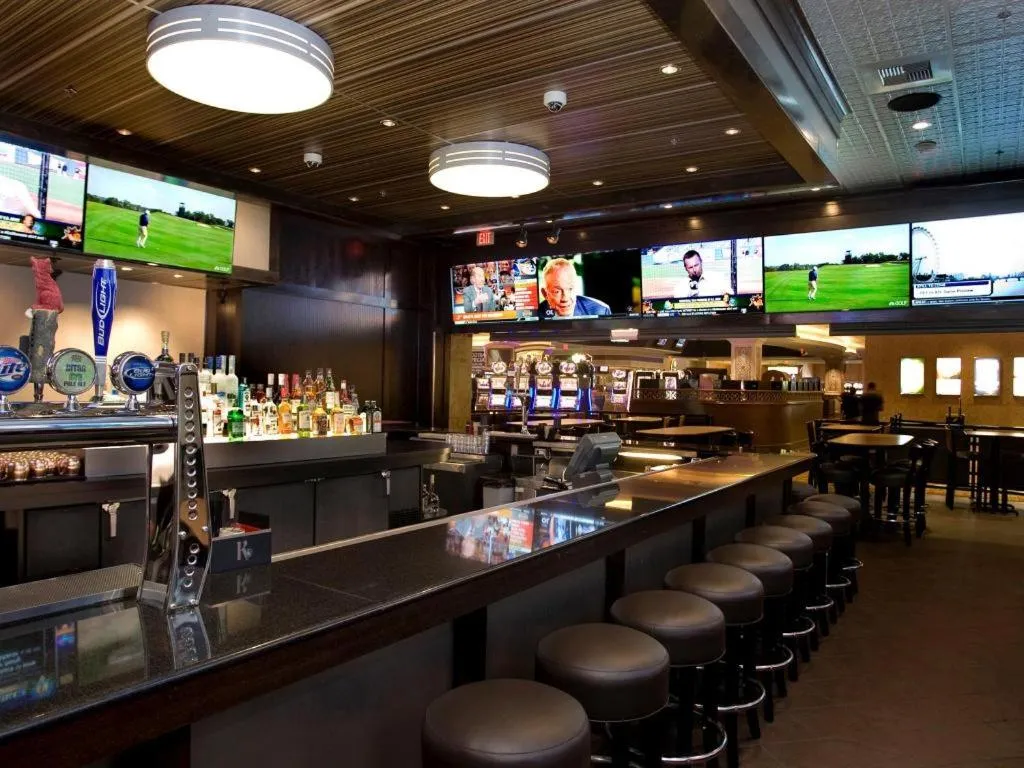 Suncoast Hotel and Casino