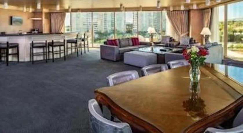 Suncoast Hotel and Casino