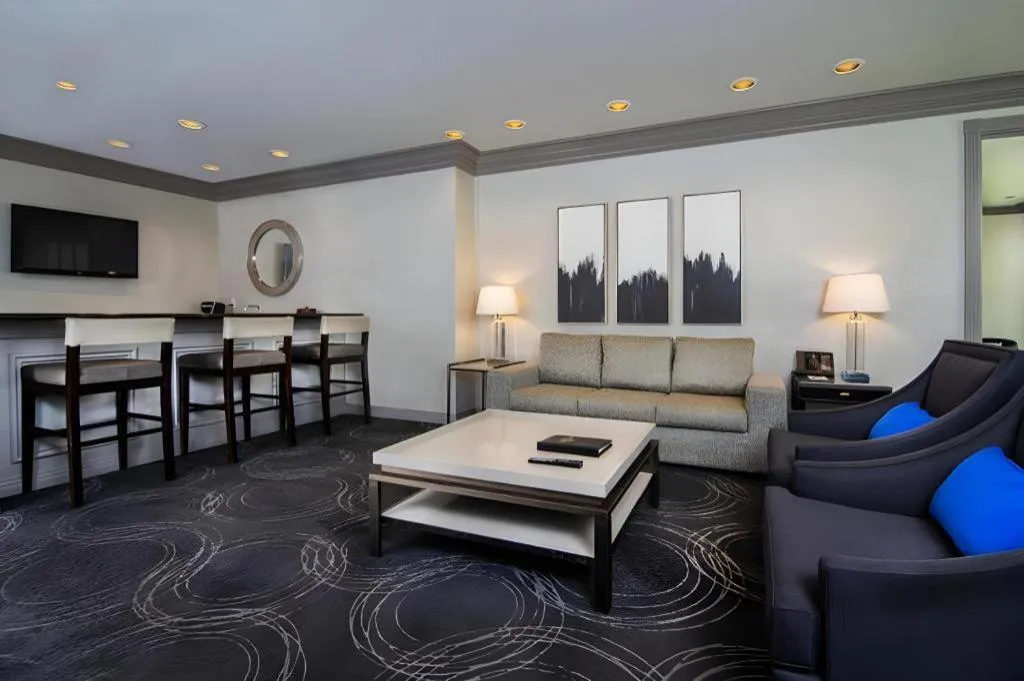 Suncoast Hotel and Casino