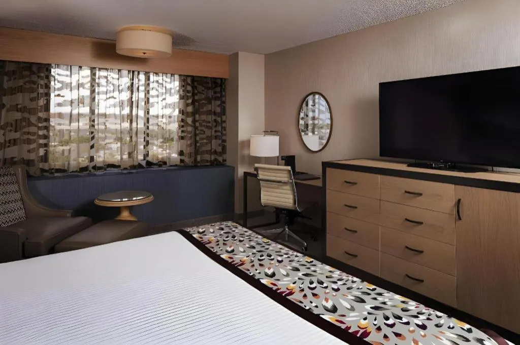 Bed in Sam's Town Hotel and Gambling Hall