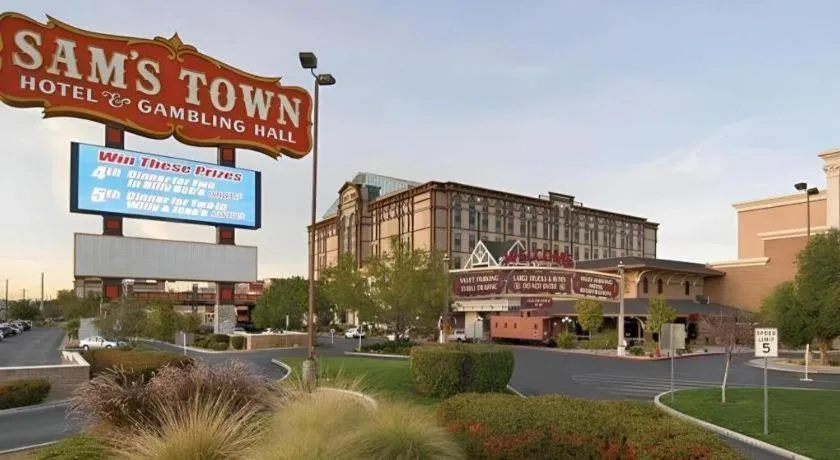 Sam's Town Hotel and Gambling Hall