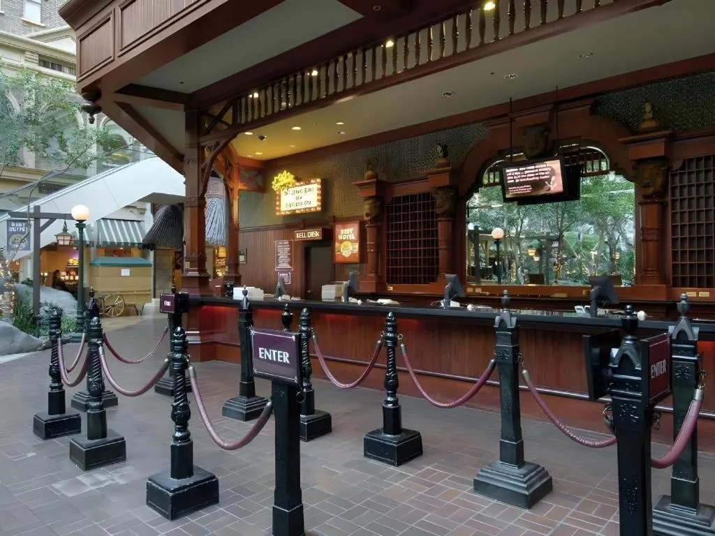 Sam's Town Hotel and Gambling Hall