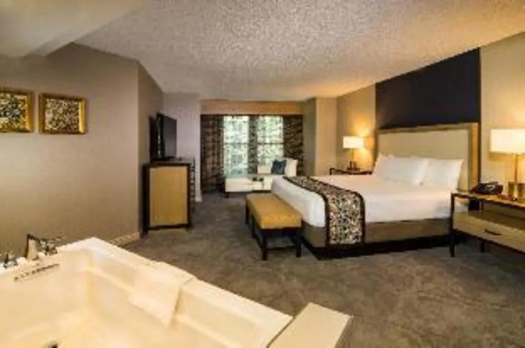 Bed in Sam's Town Hotel and Gambling Hall