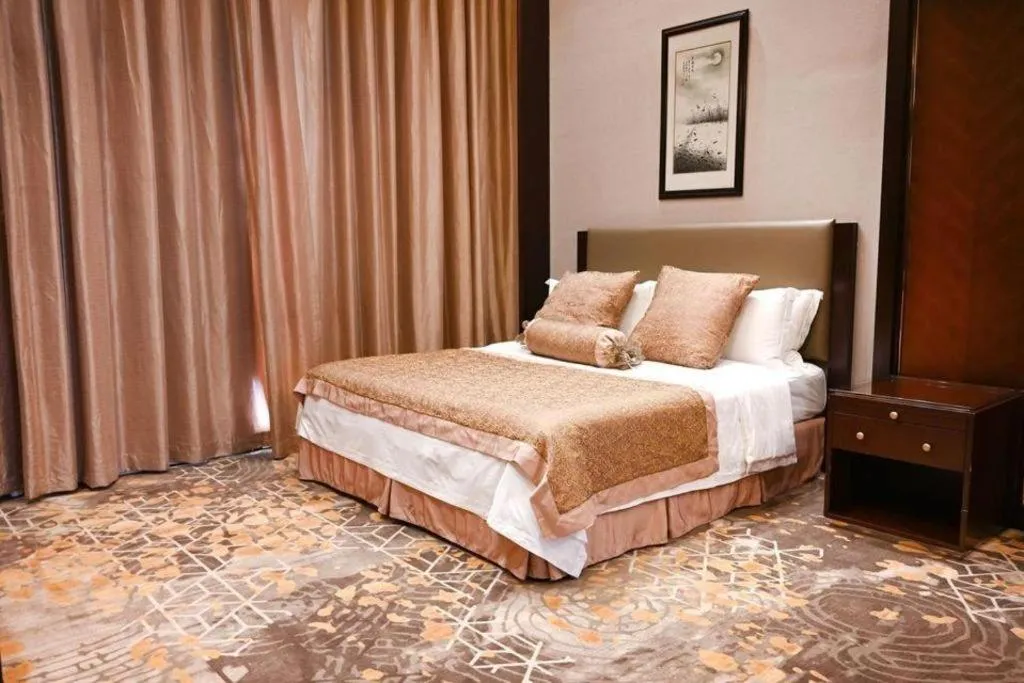 Bed in Royal Tulip Hotel Zhujiajiao Shanghai