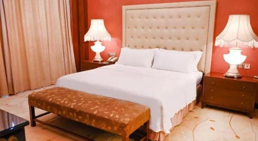 Bed in Royal Tulip Hotel Zhujiajiao Shanghai