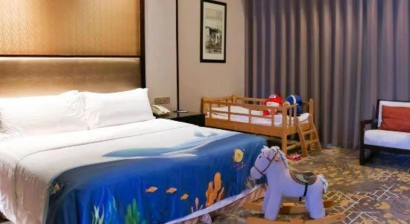 Bed in Royal Tulip Hotel Zhujiajiao Shanghai