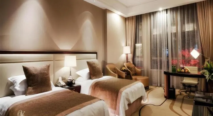 Bed in Royal Tulip Hotel Zhujiajiao Shanghai