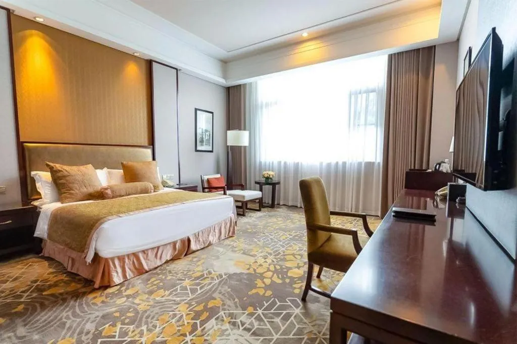 Bed in Royal Tulip Hotel Zhujiajiao Shanghai