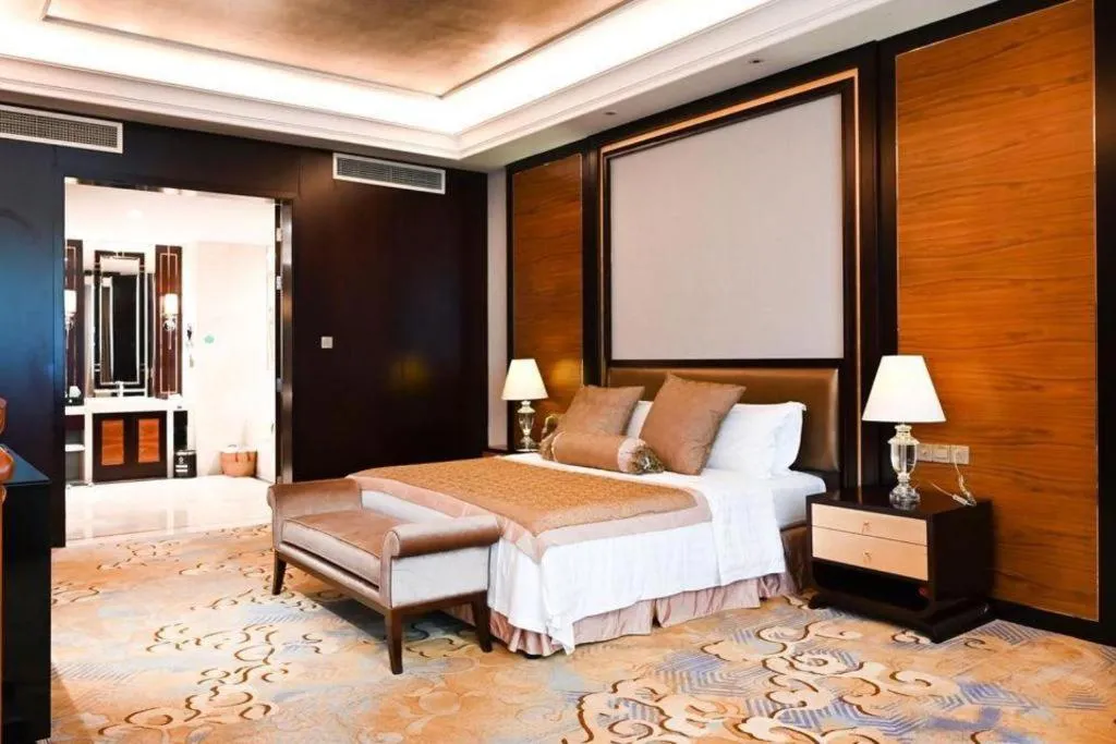 Bed in Royal Tulip Hotel Zhujiajiao Shanghai