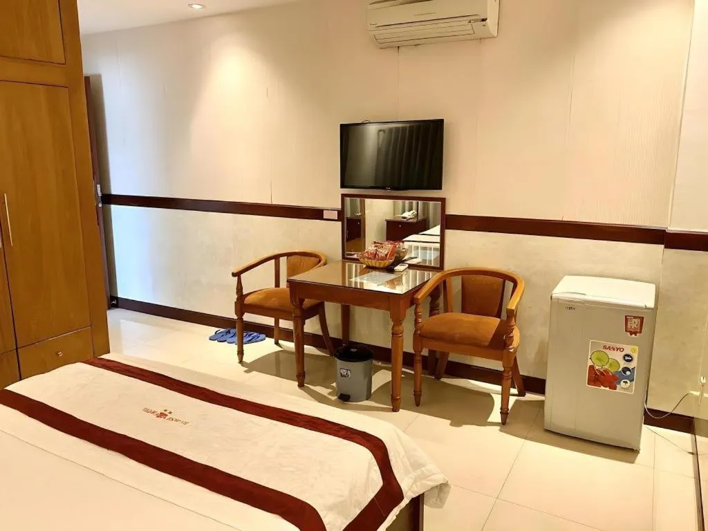 Bed in Ha Oanh Hotel