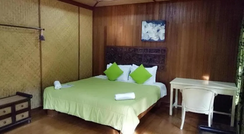 Bed in Indie House @ Maerim