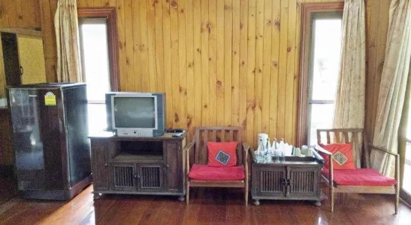 Indie House @ Maerim