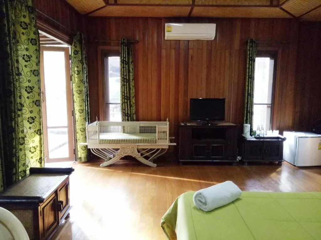 Indie House @ Maerim