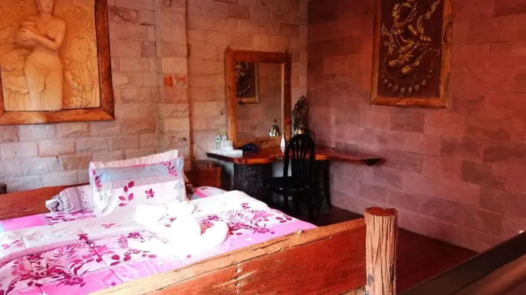 Bed in Kirirath Resort