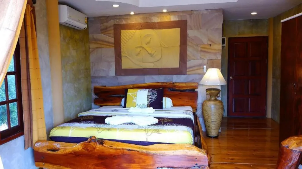 Bed in Kirirath Resort