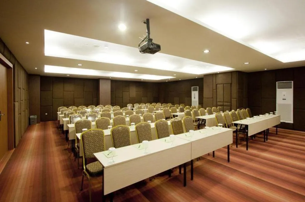 Aswin Hotel and Spa Makassar