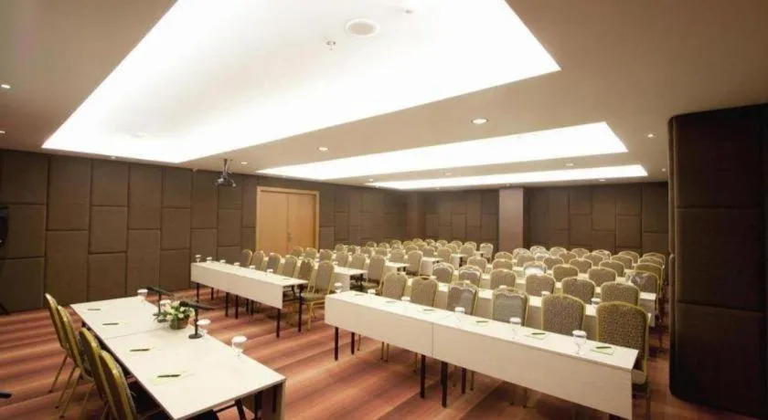 Aswin Hotel and Spa Makassar