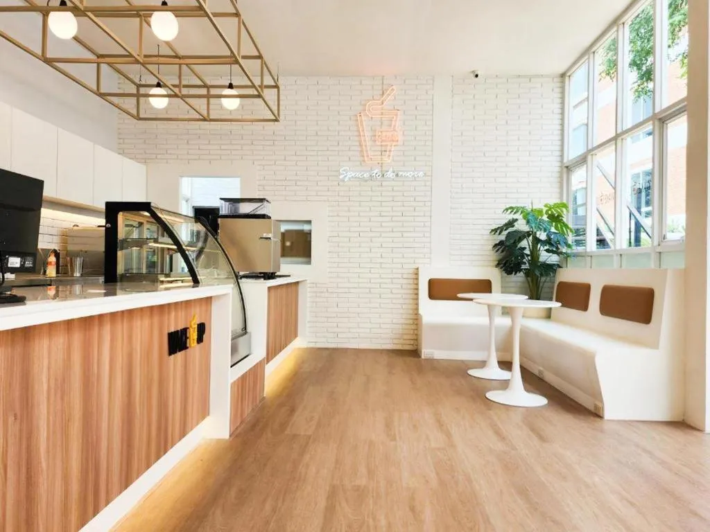 B2 Resort Boutique and Budget Hotel