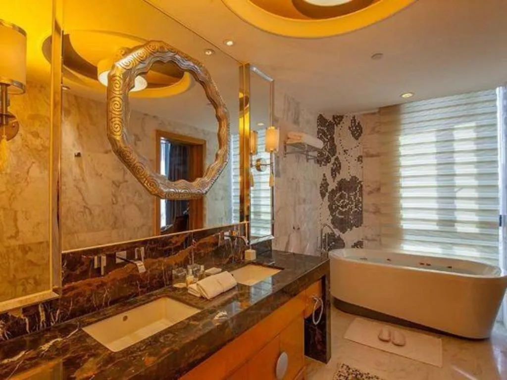 New Century Grand Hotel Xinxiang