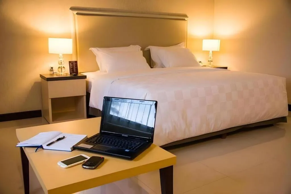 Bed in Bella Hotel Surabaya