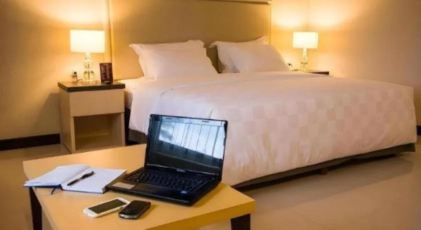 Bed in Bella Hotel Surabaya