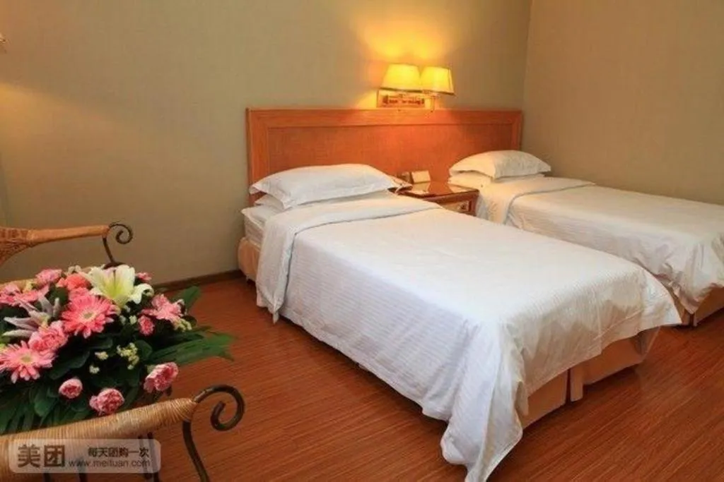 Bed in Hedong Hotel