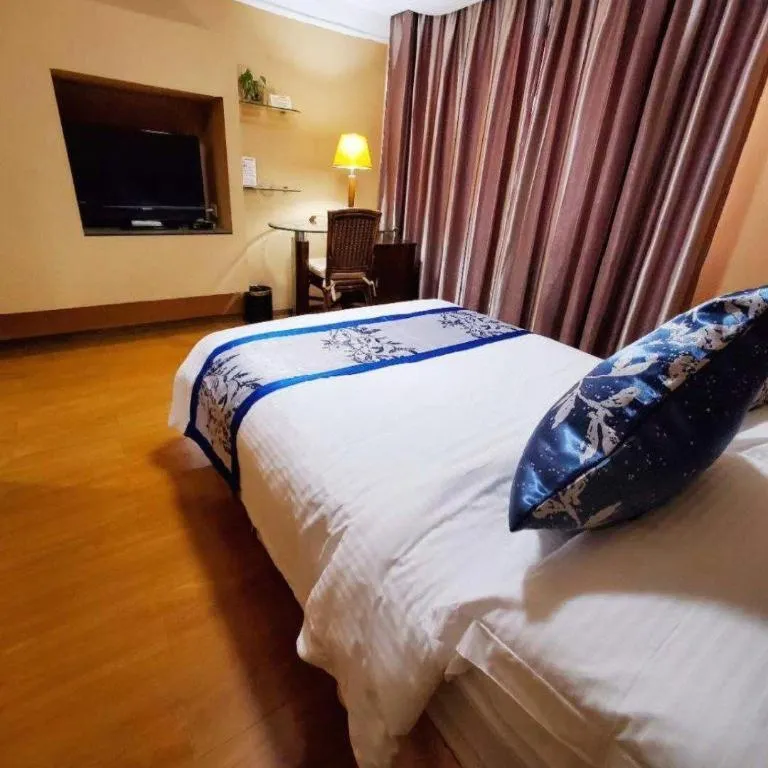 Bed in Hedong Hotel