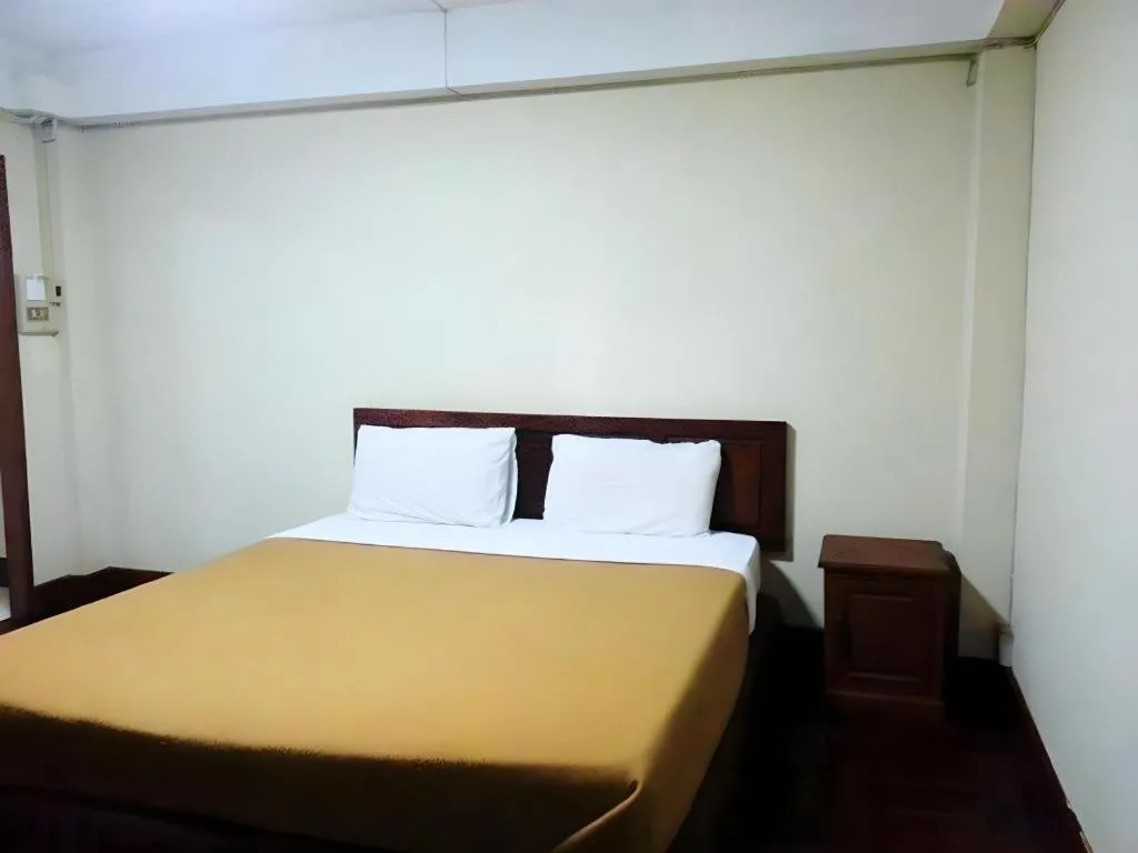 Bed in Souvanna Hotel