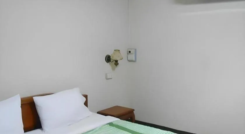 Bed in Souvanna Hotel